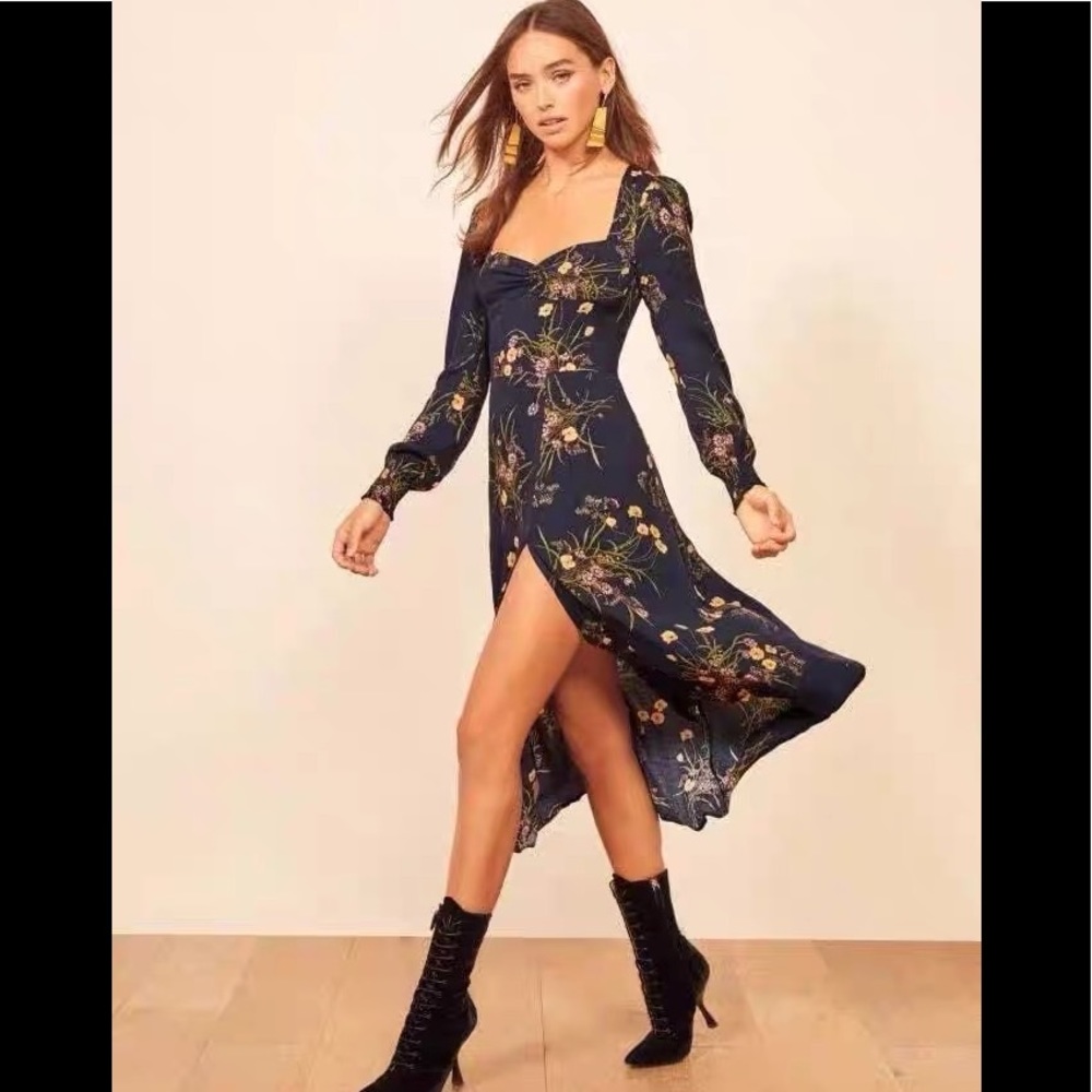 Reformation hunt dress Mademoiselle  AUTHENTIC🍒 - Picture 5 of 17